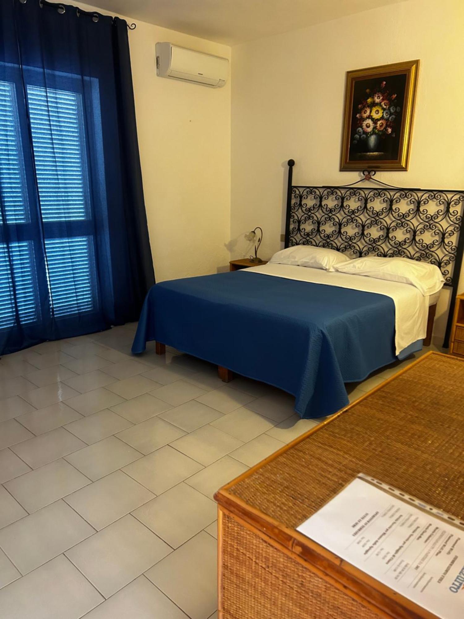 Hotel Punto Azzurro Forio  Ngoại thất bức ảnh